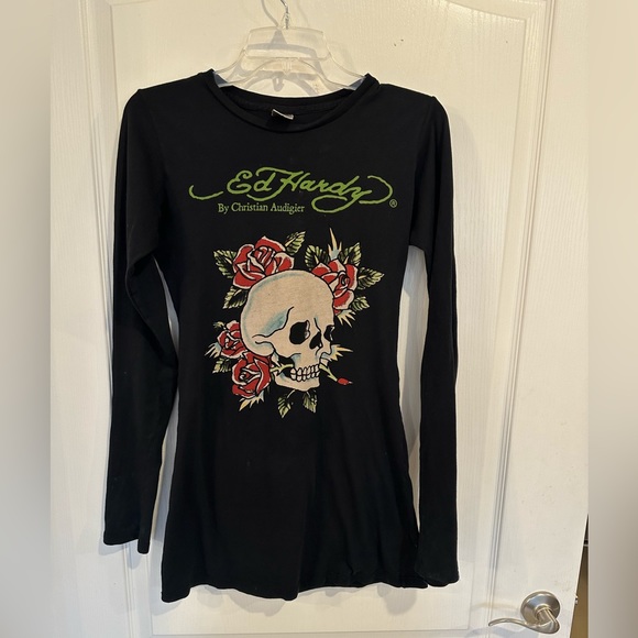 ED HARDY vintage Black SKULL ROSE Long Sleeve T-Shirt Tunic size medium - Picture 1 of 5